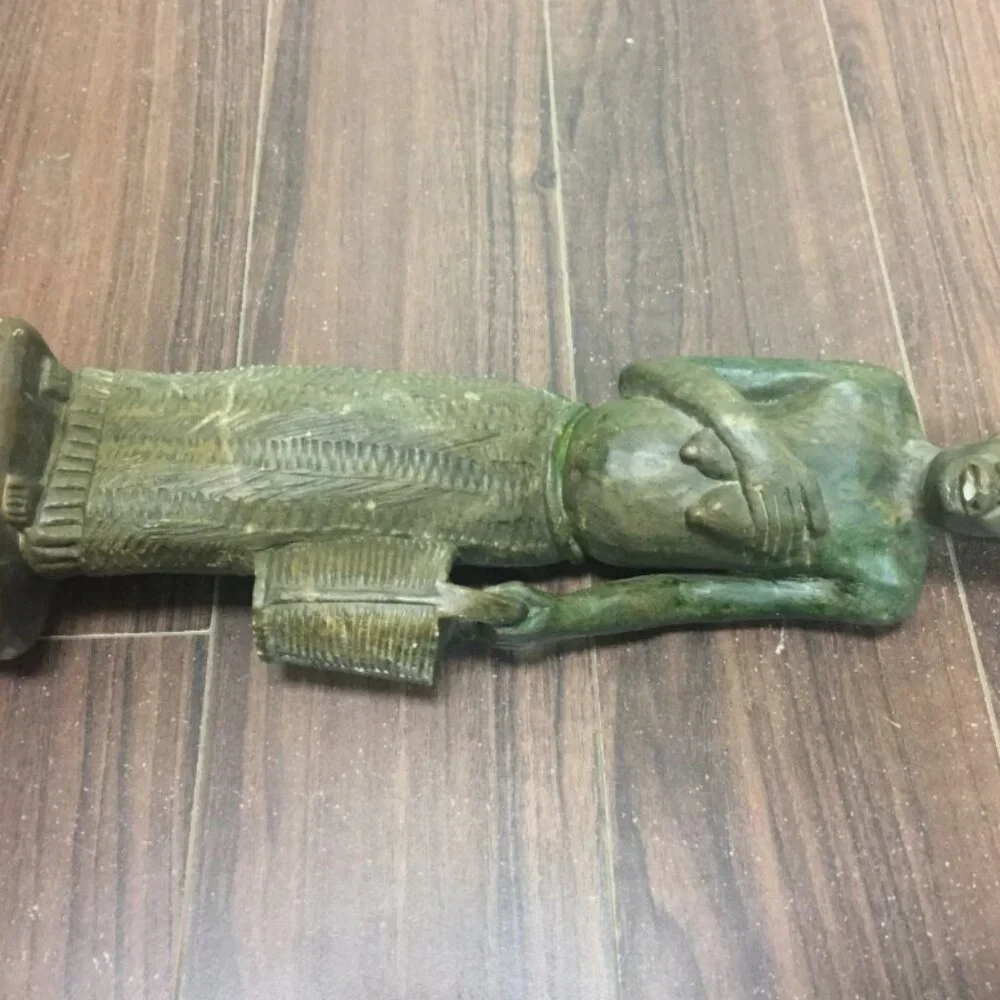 Vintage Stone Sculpture African Woman with Basket Statue Figure 14.5" - Picture 5 of 10